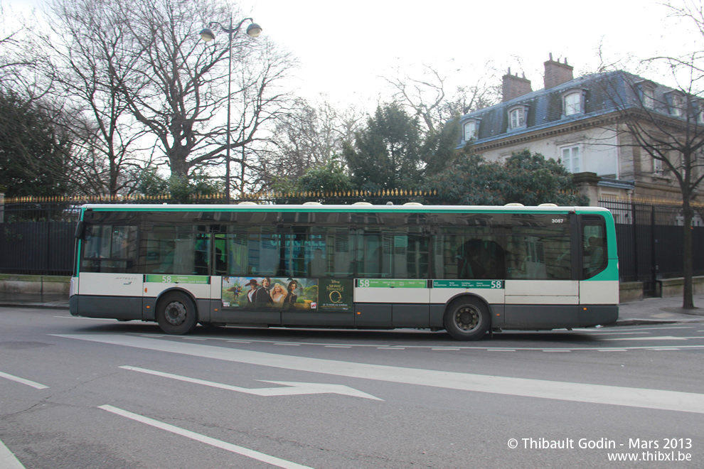 Bus 3087 (369 QWA 75) sur la ligne 58 (RATP) à Luxembourg (Paris)