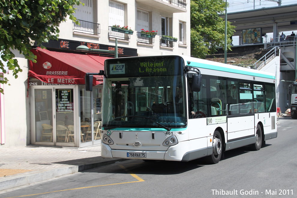 Bus 461 (768 RAX 75) sur la ligne 580 (t-IGR - RATP) à Arcueil