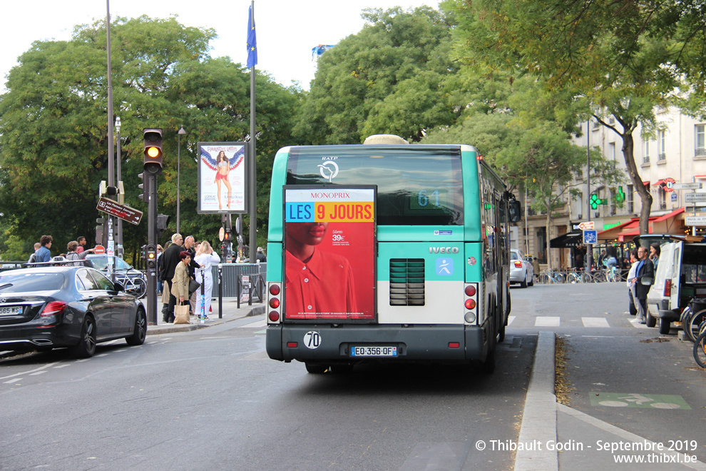 Bus 3415 (EQ-356-QF) sur la ligne 61 (RATP) à Père Lachaise (Paris)