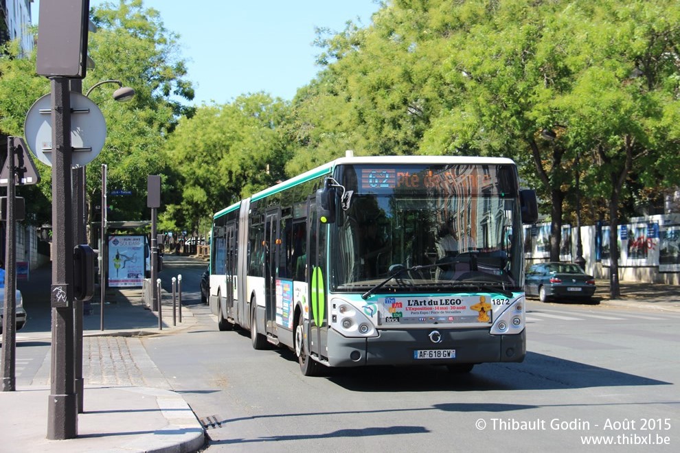 Bus 1872 (AF-618-GW) sur la ligne 62 (RATP) à Glacière - Tolbiac (Paris)