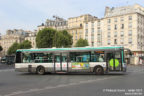 Bus 8536 (CC-892-GJ) sur la ligne 65 (RATP) à Gare de l'Est (Paris)