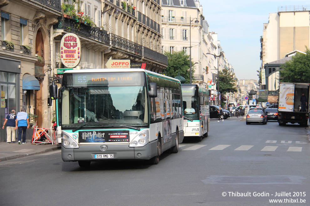 Bus 3413 (919 RMQ 75) sur la ligne 65 (RATP) à Gare de l'Est (Paris)