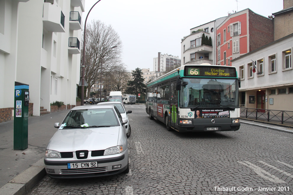 Bus 8274 (257 PXS 75) sur la ligne 66 (RATP) à Porte Pouchet (Paris)