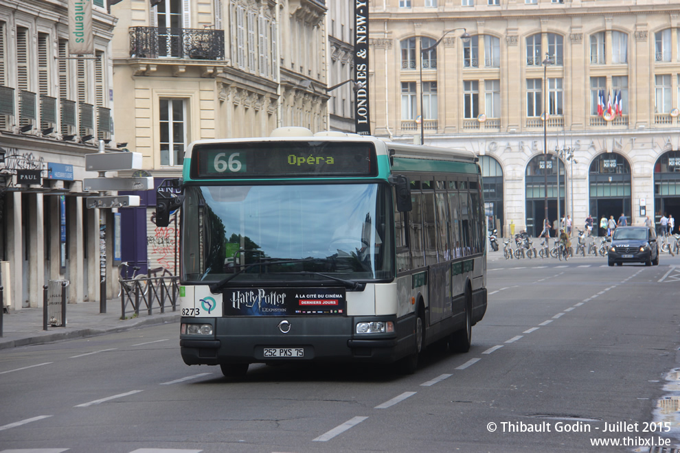 Bus 8273 (252 PXS 75) sur la ligne 66 (RATP) à Gare Saint-Lazare (Paris)