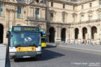 Bus 8390 (35 QDZ 75) sur la ligne 69 (RATP) à Musée du Louvre (Paris)