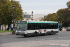 Bus 8396 (97 QEB 75) sur la ligne 69 (RATP) à Invalides (Paris)