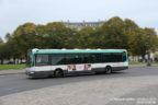 Bus 8396 (97 QEB 75) sur la ligne 69 (RATP) à Invalides (Paris)