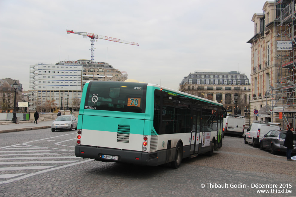 Bus 3398 (459 RLY 75) sur la ligne 70 (RATP) à Pont Neuf (Paris)