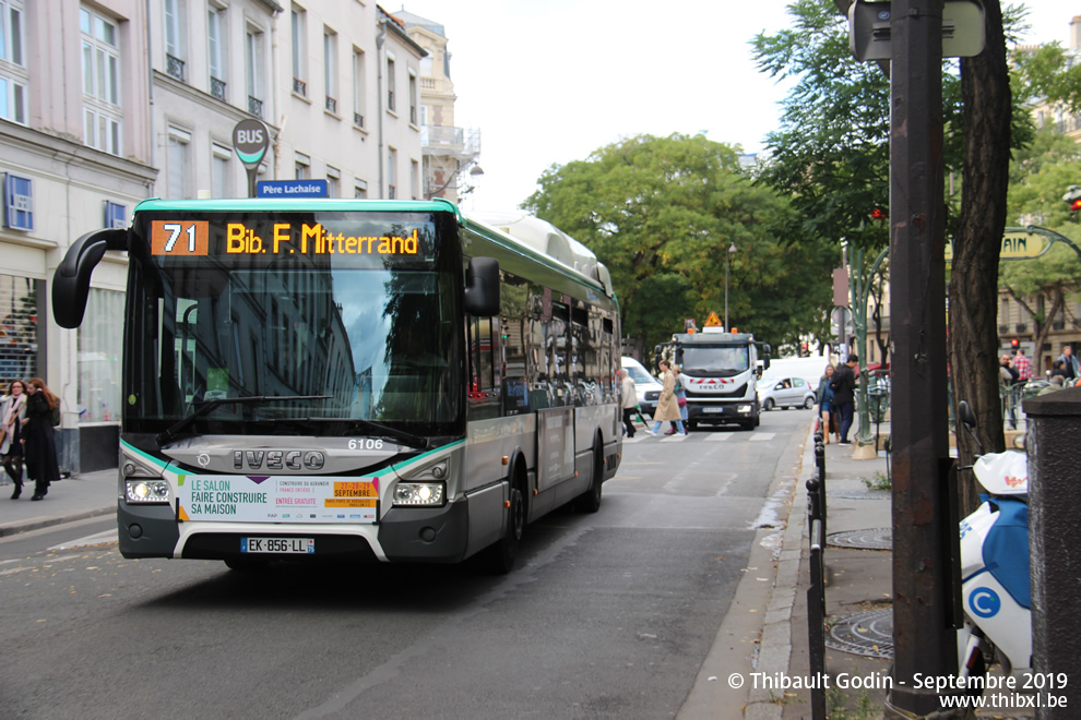 Bus 6106 (EK-856-LL) sur la ligne 71 (RATP) à Père Lachaise (Paris)