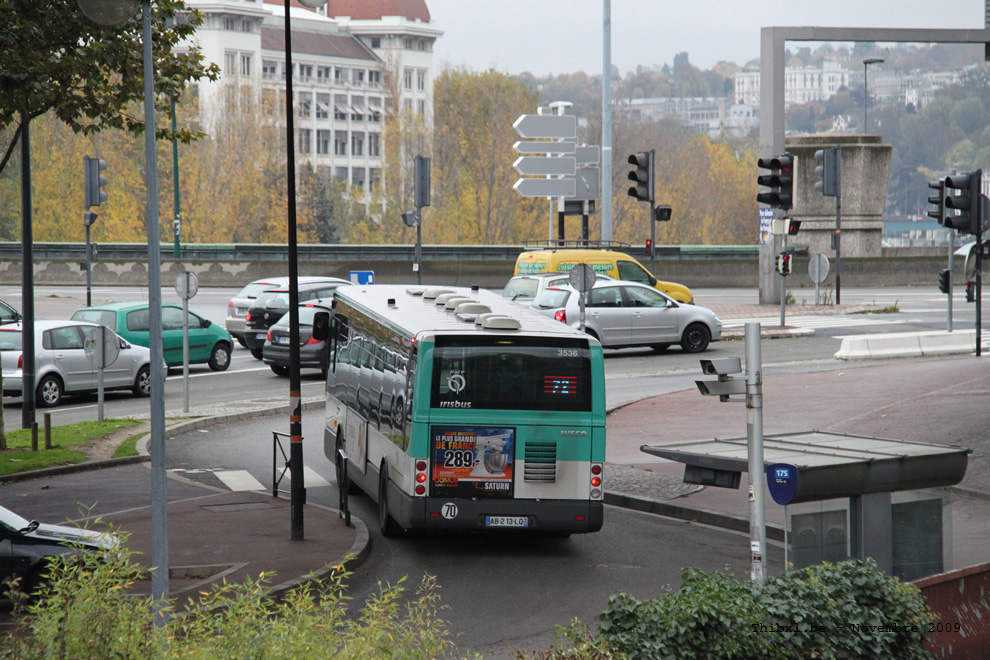 Bus 3536 (AB-213-LQ) sur la ligne 72 (RATP) à Saint-Cloud