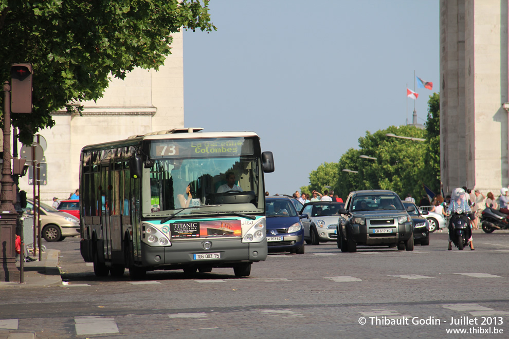 Bus 3180 (706 QXZ 75) sur la ligne 73 (RATP) à Charles de Gaulle – Étoile (Paris)