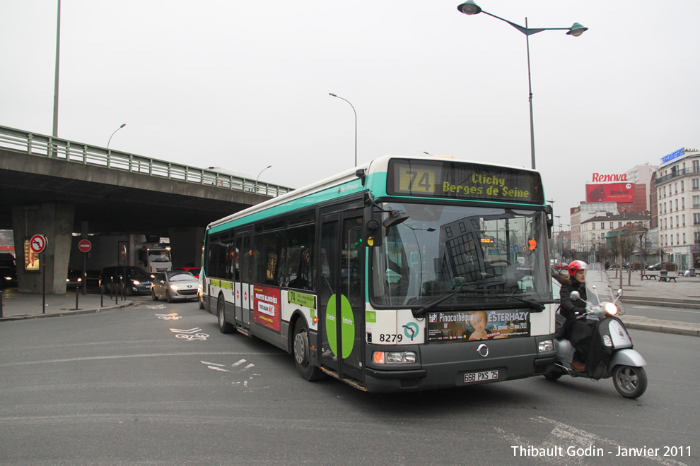 Bus 8279 (668 PXS 75) sur la ligne 74 (RATP) à Clichy