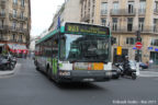 Bus 8385 (552 QEA 75) sur la ligne 74 (RATP) à Notre-Dame-de-Lorette (Paris)