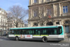 Bus 8285 (92 PYR 75) sur la ligne 74 (RATP) à Châtelet (Paris)