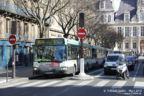 Bus 8281 (289 PXS 75) sur la ligne 74 (RATP) à Hôtel de Ville (Paris)