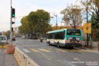 Bus 8294 (484 PYB 75) sur la ligne 74 (RATP) à Porte de Clichy (Paris)