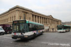 Bus 8165 (564 PLQ 75) sur la ligne 81 (RATP) à Louvre - Rivoli (Paris)