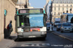 Bus 8159 (135 PKZ 75) sur la ligne 81 (RATP) à Louvre - Rivoli (Paris)