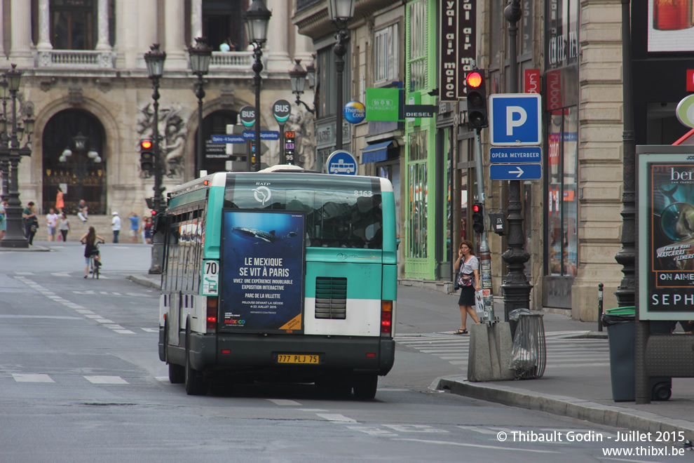 Bus 8163 (777 PLJ 75) sur la ligne 81 (RATP) à Opéra (Paris)