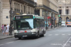 Bus 8157 (BV-571-ZC) sur la ligne 81 (RATP) à Opéra (Paris)