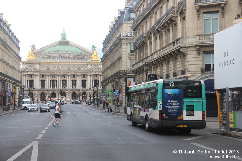 Bus 8163 (777 PLJ 75) sur la ligne 81 (RATP) à Opéra (Paris)