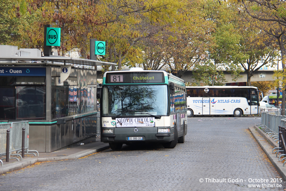 Bus 8154 (DE-986-QQ) sur la ligne 81 (RATP) à Porte de Saint-Ouen (Paris)