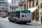 Bus 8688 (CP-948-RZ) sur la ligne 84 (RATP) à Saint-Sulpice (Paris)