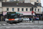 Bus 8496 (128 QJW 75) sur la ligne 85 (RATP) à Anvers (Paris)