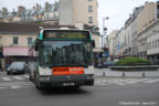 Bus 8496 (128 QJW 75) sur la ligne 85 (RATP) à Anvers (Paris)