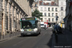 Bus 8491 (902 QJR 75) sur la ligne 85 (RATP) à Château Rouge (Paris)