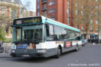 Bus 8483 (106 QJH 75) sur la ligne 85 (RATP) à Saint-Ouen