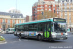 Bus 8493 (130 QJW 75) sur la ligne 85 (RATP) à Saint-Ouen