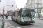 Bus 3102 (154 QWF 75) sur la ligne 87 (RATP) à Dugommier (Paris)