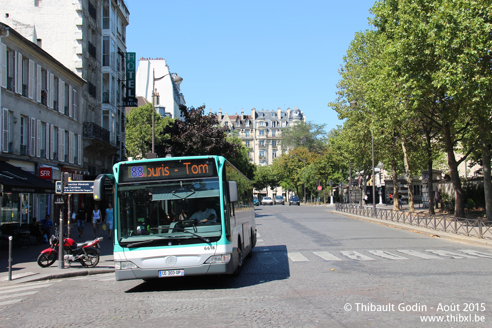 Bus 6618 (CE-203-QP) sur la ligne 88 (RATP) à Denfert-Rochereau (Paris)