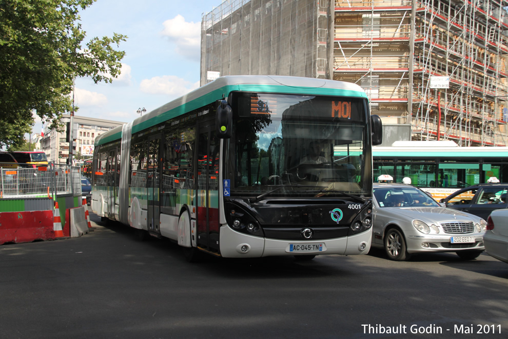 Bus 4001 (AC-045-TN) sur la ligne 91 (RATP) à Gare de Lyon (Paris)