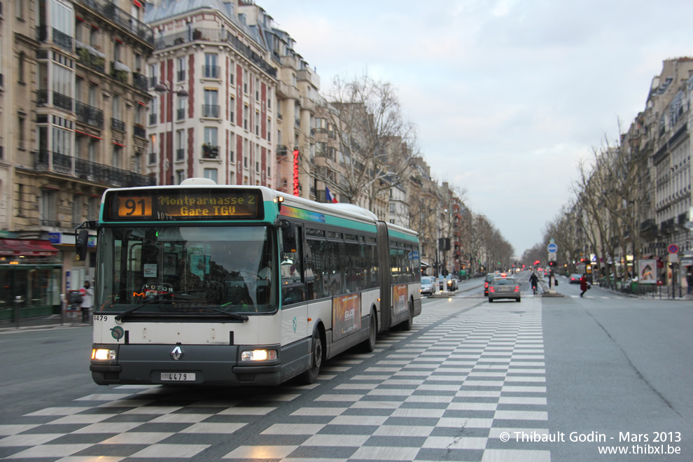 Bus 4479 sur la ligne 91 (RATP) à Vavin (Paris)