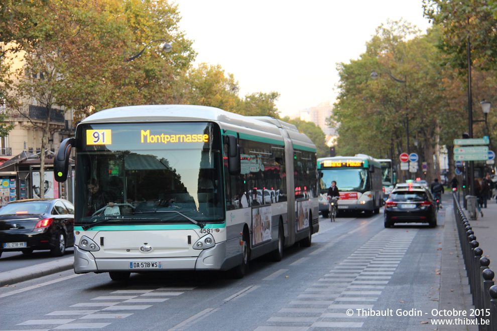 Bus 4581 (DA-578-WS) sur la ligne 91 (RATP) à Port-Royal (Paris)