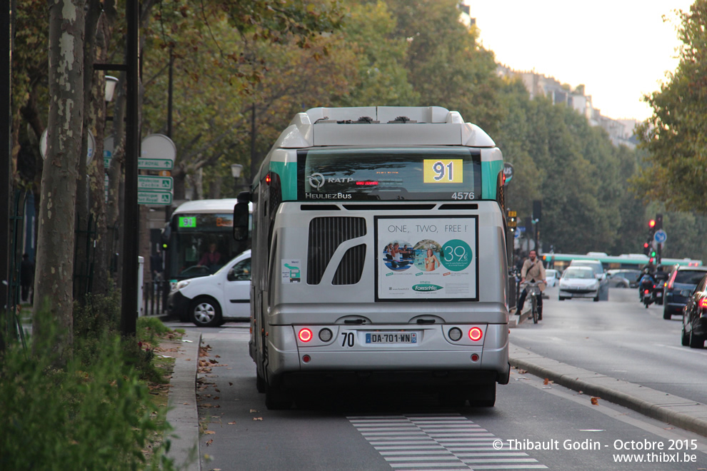 Bus 4576 (DA-701-WN) sur la ligne 91 (RATP) à Port-Royal (Paris)