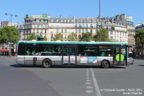Bus 8801 (DB-927-GP) sur la ligne 92 (RATP) à Montparnasse - Bienvenüe (Paris)