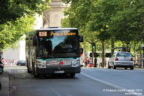 Bus 8792 (DA-344-JF) sur la ligne 92 (RATP) à Charles de Gaulle - Étoile (Paris)