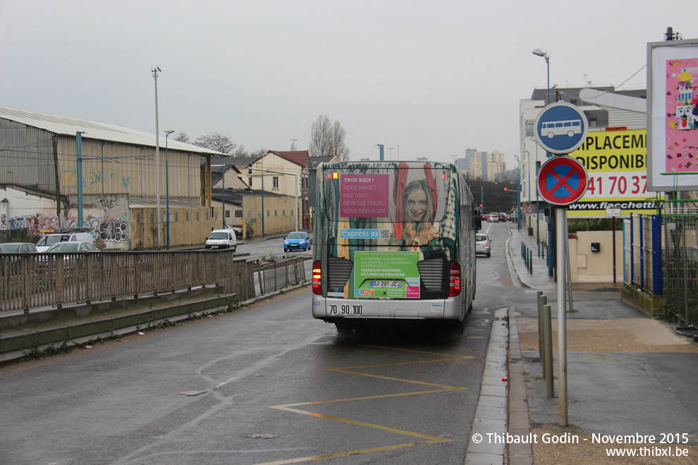Bus 145033 (DJ-291-JZ) sur la ligne 93 (CIF) à Bobigny