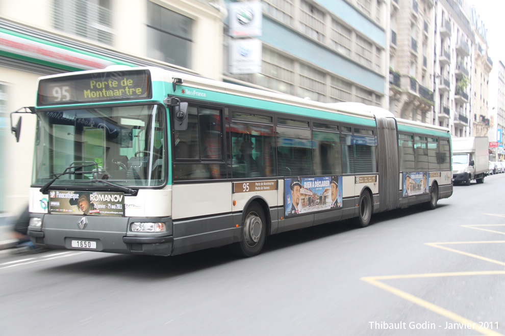 Bus 1650 sur la ligne 95 (RATP) à Ordener (Paris)