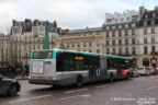 Bus 1986 (CW-985-DX) sur la ligne 95 (RATP) à Pont du Carrousel (Paris)