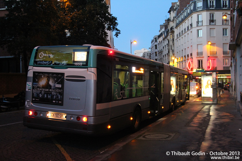 Bus 1653 (CX-107-DR) sur la ligne 95 (RATP) à Brancion (Paris)