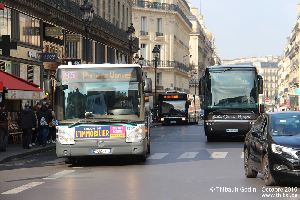 Bus 1982 (CT-025-ZC) sur la ligne 95 (RATP) à Opéra (Paris)