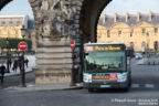 Bus 1982 (CT-025-ZC) sur la ligne 95 (RATP) à Musée du Louvre (Paris)