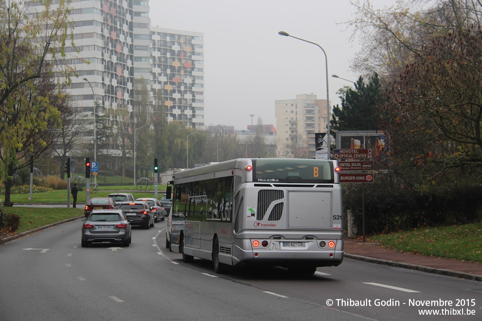 Bus 531 (BS-627-GB) sur la ligne B (STRAV) à Créteil