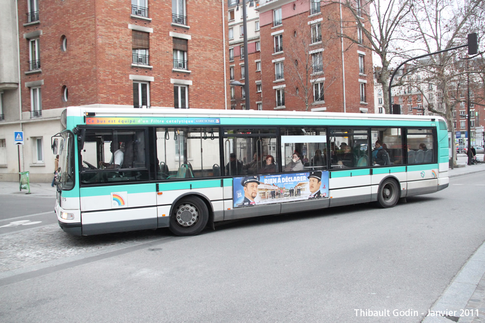 Bus 2175 sur la ligne 197 (RATP) à Porte d'Orléans (Paris)