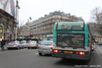 Bus 7033 sur la ligne 24 (RATP) à Havre - Caumartin (Paris)