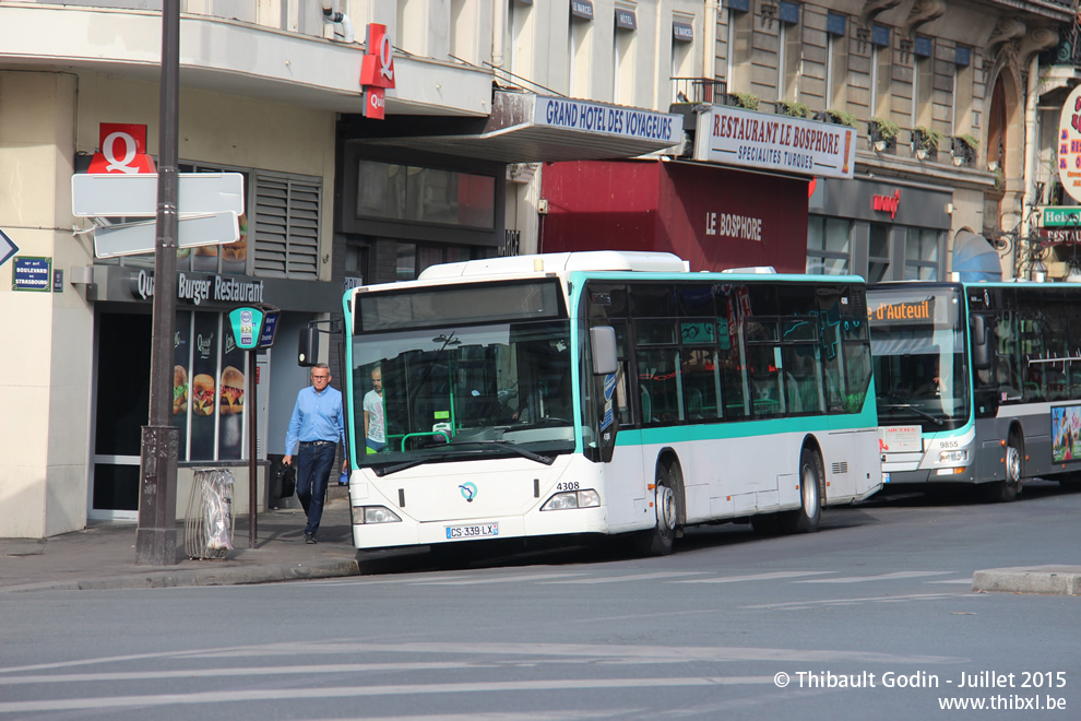 Bus 4308 (CS-339-LX) sur la ligne 350 (RATP) à Gare de l'Est (Paris)